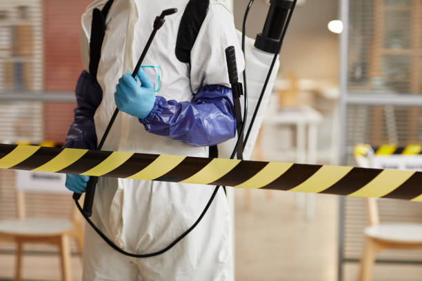 Professional Biohazard technician working in Schurz, NV